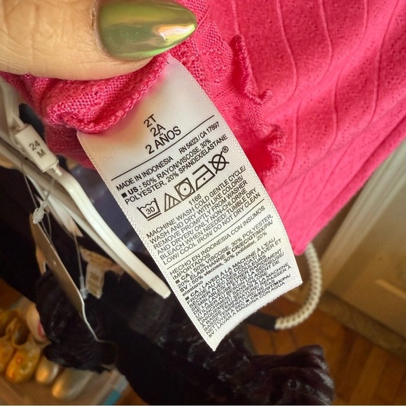 Old Navy Toddler Girls 2T Pink Ruffle Neck Long Sleeve Knit Sweater Shirt NWOT - Picture 3 of 4